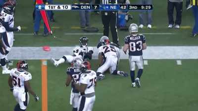 Your compatriot over there,
Hernandez, came out - Killer Inside: The Mind of Aaron Hernandez