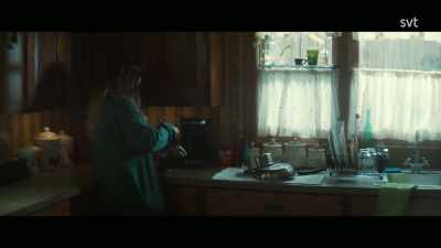 Your dad left a note
on the counter, - Three Women