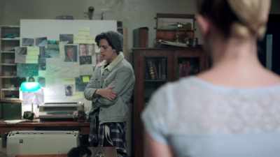 Your dad said he would do
anything to protect Polly. - Riverdale