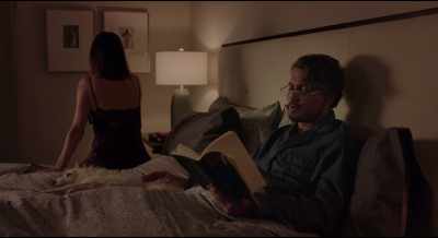 - Your daughter is in love.
- [scoffs] - The Professor