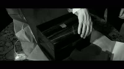 Your dressing case. - The Elephant Man