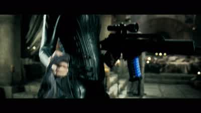 Your exile seems a bit more comfortable than I remember - How does a Vampire have Lycan bodyguards? - Underworld: Evolution