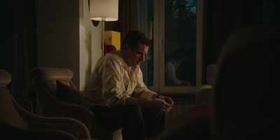 - Your father did nothing.
- He's lying and so are you! - Staring at Strangers