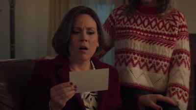 "Your finding this letter means
the moment is right, - Santa Tell Me