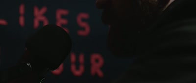 Your followers and
me demand a show, - Deinfluencer