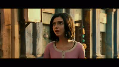 Your freak girlfriend's got some serious malfunctions. - Alita: Battle Angel