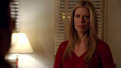 Your friend, Dr. Shephard,
came here last night, - Lost