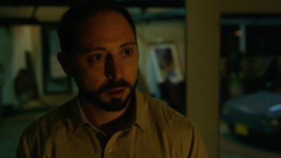 Your friend was right, Jorge.
Go check on Sophia. - Narcos