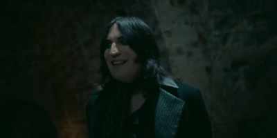 Your gang paid me a visit.
Told me about your incarceration. - The Completely Made-Up Adventures of Dick Turpin