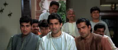 Your girl is beautiful. - Dilwale Dulhania Le Jayenge