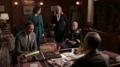 - Your Honor,
Mr. Strait has insulted - Bluff City Law