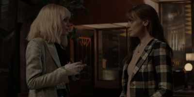 Your Kate pulled you
from the car before it fell. - Batwoman