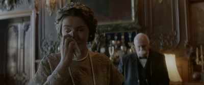 Your Majesty, don’t cry. - Queen Marie of Romania