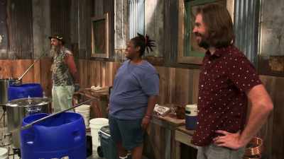 Your mash is gonna sit here
for five days. Ready or not, - Moonshiners: Master Distiller