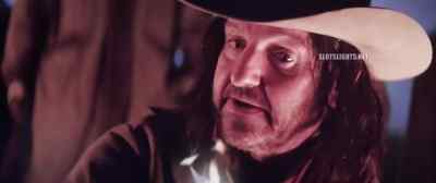 Your pappy dies and you're
grieving and dutiful. - Outlaw Posse
