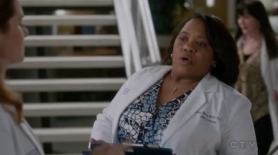 Your patient threw up worms? - Grey's Anatomy
