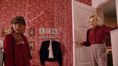 Your room looks great.
And you did it so fast. - Teddy's Christmas