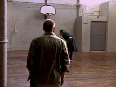 - Your shot's off. - Oz