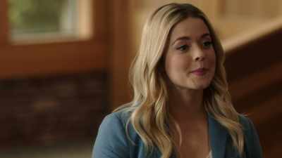 Your summer assignment
was to read a book - Pretty Little Liars: The Perfectionists