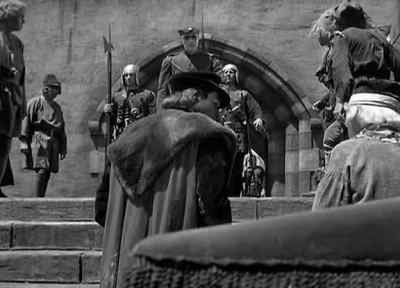 Your support will bring you
an earldom. - Tower of London