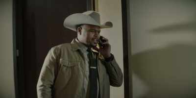Your target...
That's Eddie Flynn, right? - Wire Room