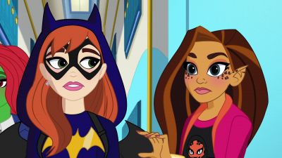 Your tech saved me - DC Super Hero Girls: Super Hero High