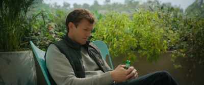 - Your thing. Yeah.
- Right! Like, you're her friend. - Your Place or Mine