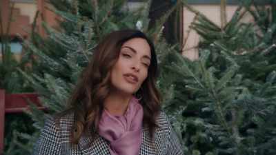 Your uncle Leroy is beautiful. - Mystery on Mistletoe Lane