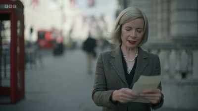 "Your very height and breadth
will make you a simple - Killing Sherlock: Lucy Worsley on the Case of Conan Doyle