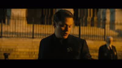 Your weapon, give it to me. - John Wick: Chapter 4