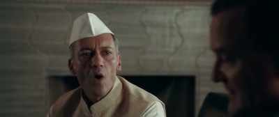 Your wife is very well read. - Viceroy's House