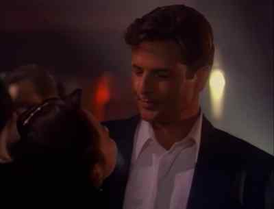 You're a beautiful dancer. - Time Trax
