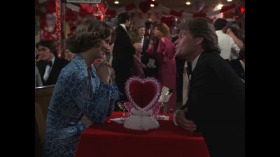 You're a beautiful man. - The Love Boat