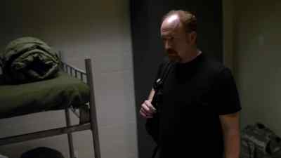 You're a comedian, sir?
Yeah. - Louie