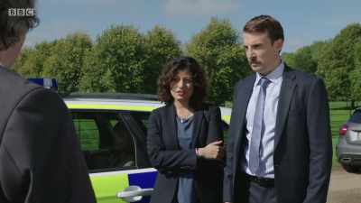 You're a jammy sod, Frank.
Don't mention it. - Shakespeare & Hathaway - Private Investigators