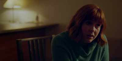 - You're a journalist.
- It's not that. - The Light in the Hall