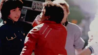 ♪ You're a whole new
generation ♪ - Thriller 40