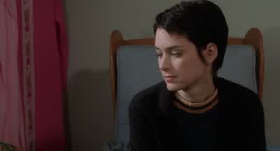 You're all packed up. - Girl, Interrupted