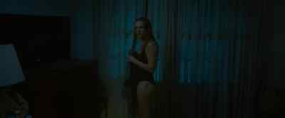 You're all wet. - Night Swim