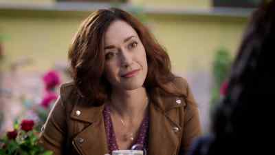 You're an exceptional publicist, - Love on the Danube: Kissing Stars
