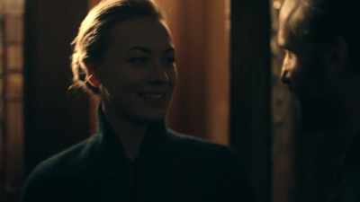 - You're back.
- Yes. - The Handmaid's Tale