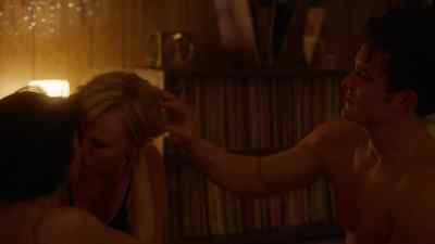 You're so beautiful. - Easy