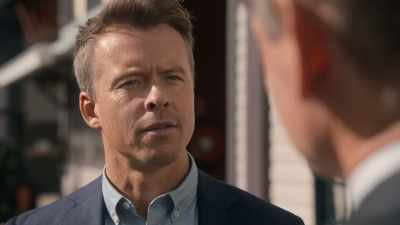 You're both so keen
to one-up each other, - NCIS: Sydney
