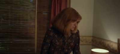 You're broke?
I'm not broke, exactly. - Frayed