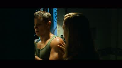 You're burning up. - The Bourne Supremacy