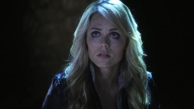 You're Clark's cousin, Kara, right? - Smallville