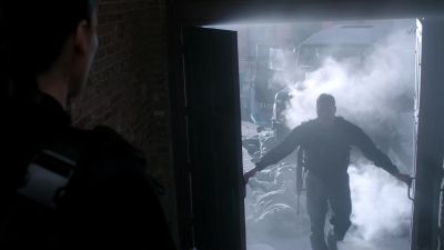 You're clear. - The Last Ship