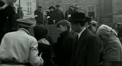 You're crazy. - Schindler's List