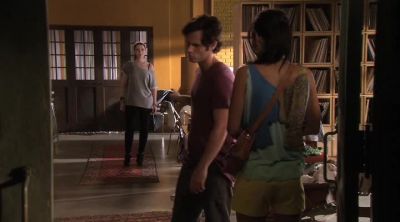 You're dating Georgina? - Gossip Girl