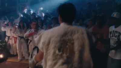 -You're dead, loser!
-Aah! - Double Dragon